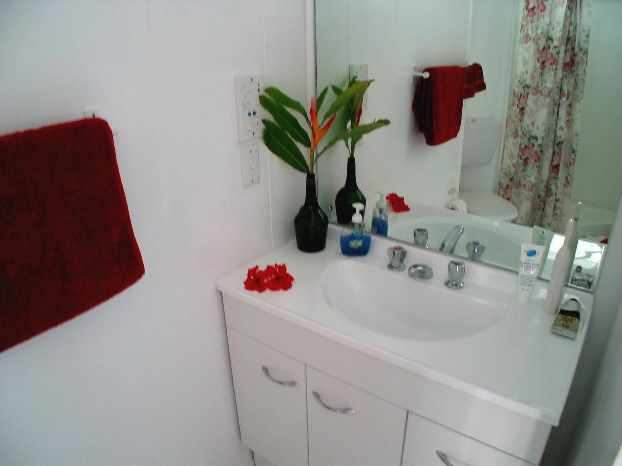 Sunhaven Beach Bungalows (Adults Only) Rarotonga Luaran gambar